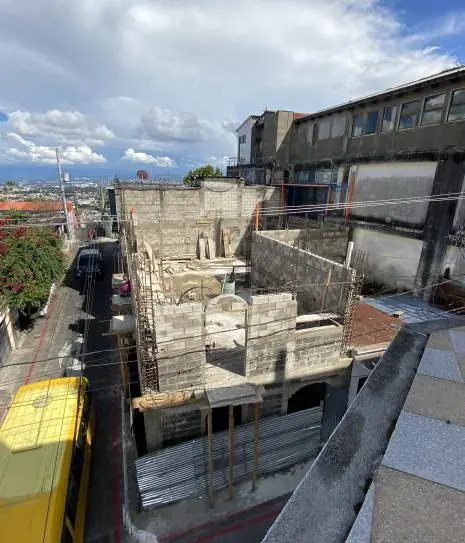 Vista aérea de edificio en construcción